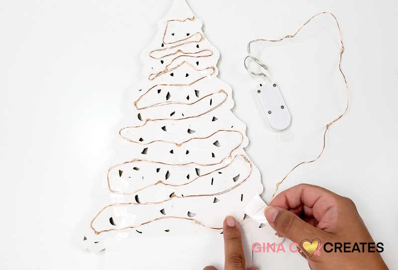 how to make a paper christmas tree