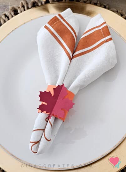 Cricut napkin ring for Thanksgiving, leaf ring free svg